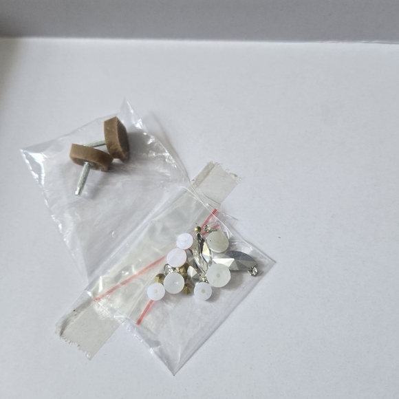 Badgley Mischka Silver Satin Crystal Heels - Picture 11 of 12